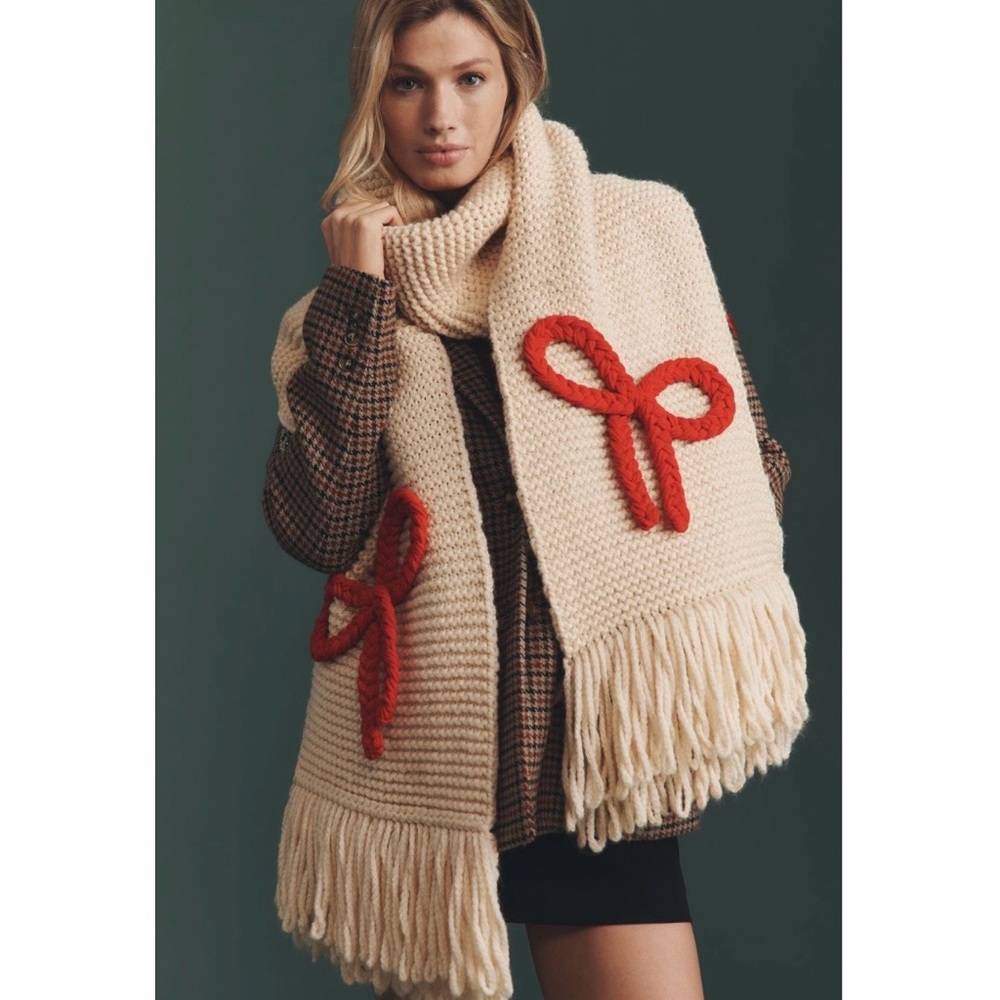 NWT Anthropologie chunky knit bow scarf